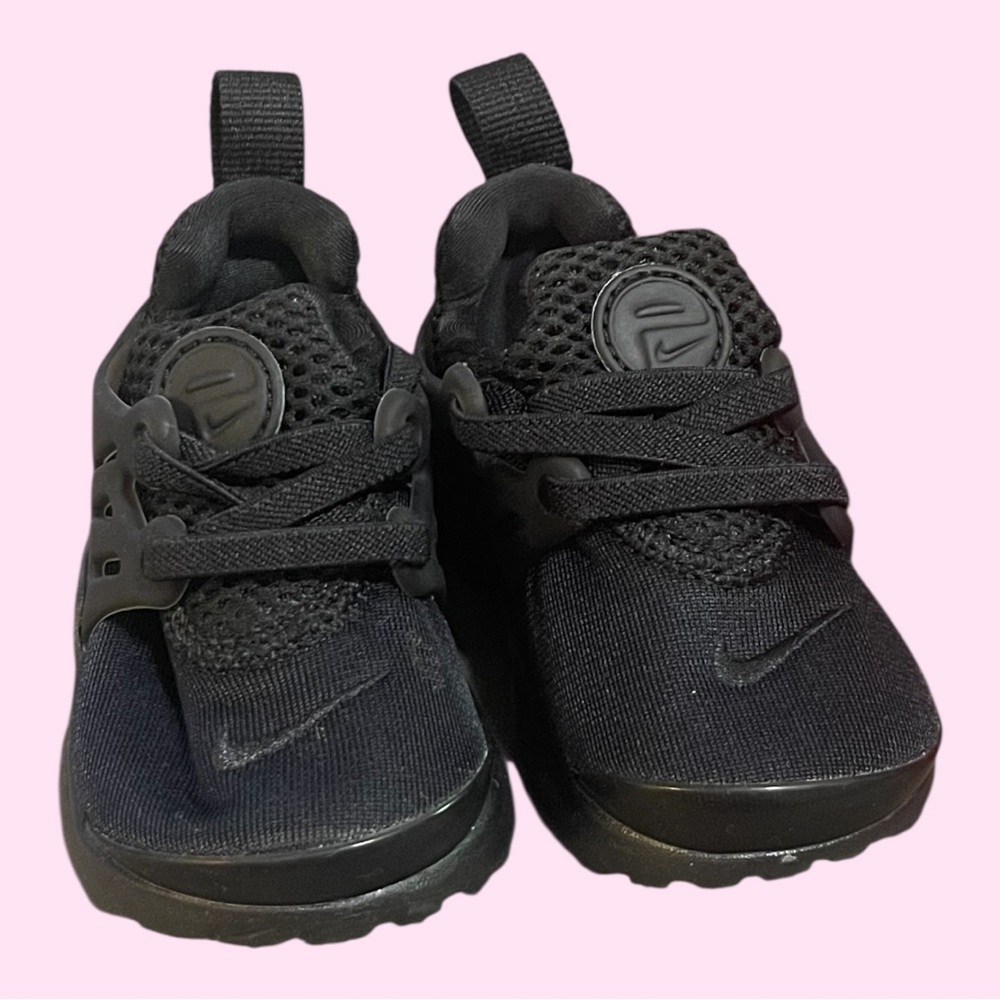 Black Nike Little Presto - 5C Toddler - Picture 5 of 6